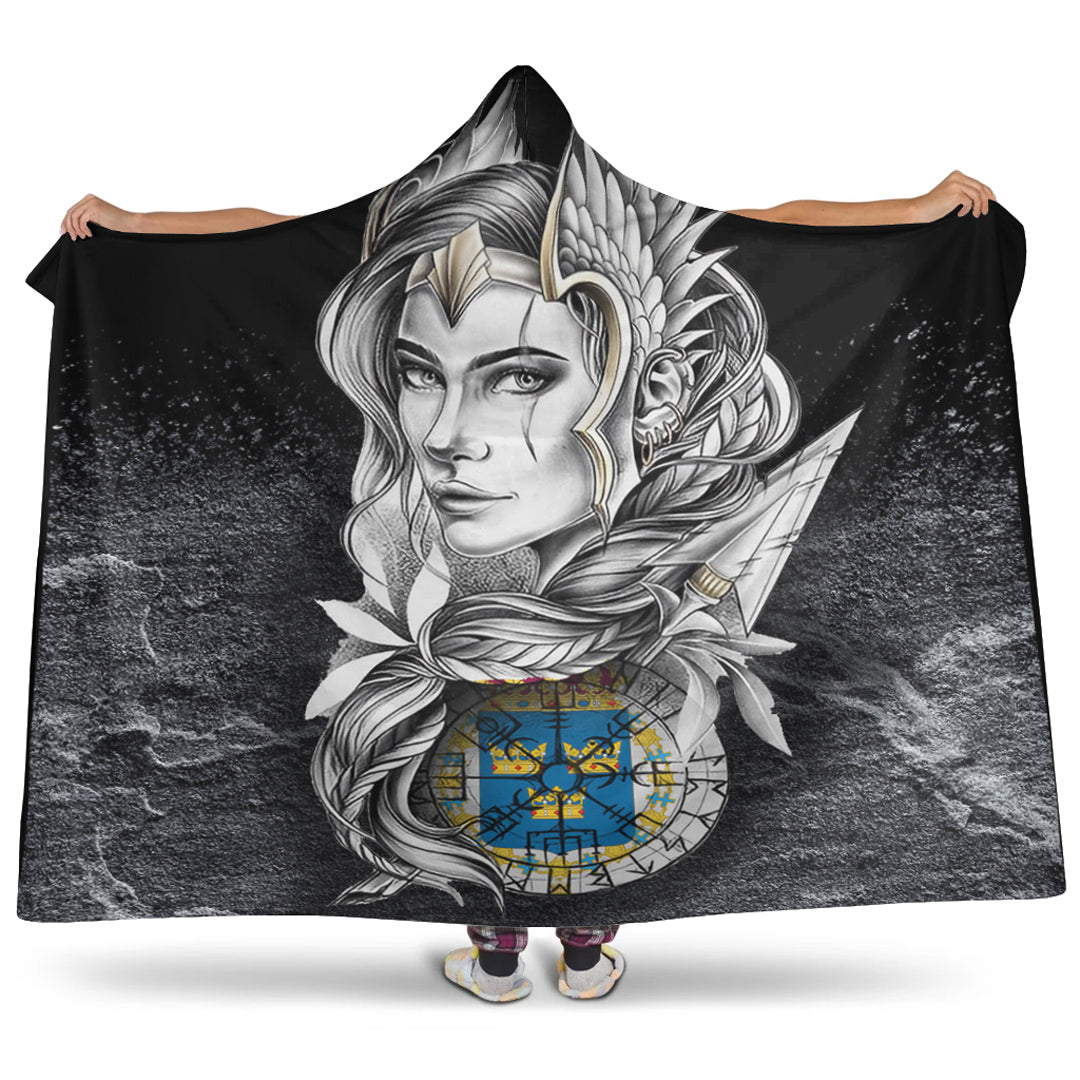 Viking Style Hooded Blanket - Valkyries Sweden Viking Country Hooded Blanket A95