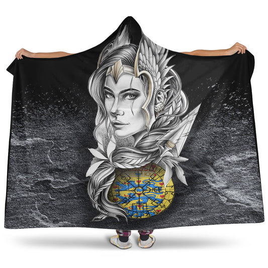 VikingStyle Hooded Blanket - Valkyries Denmark Viking Country Hooded Blanket A95